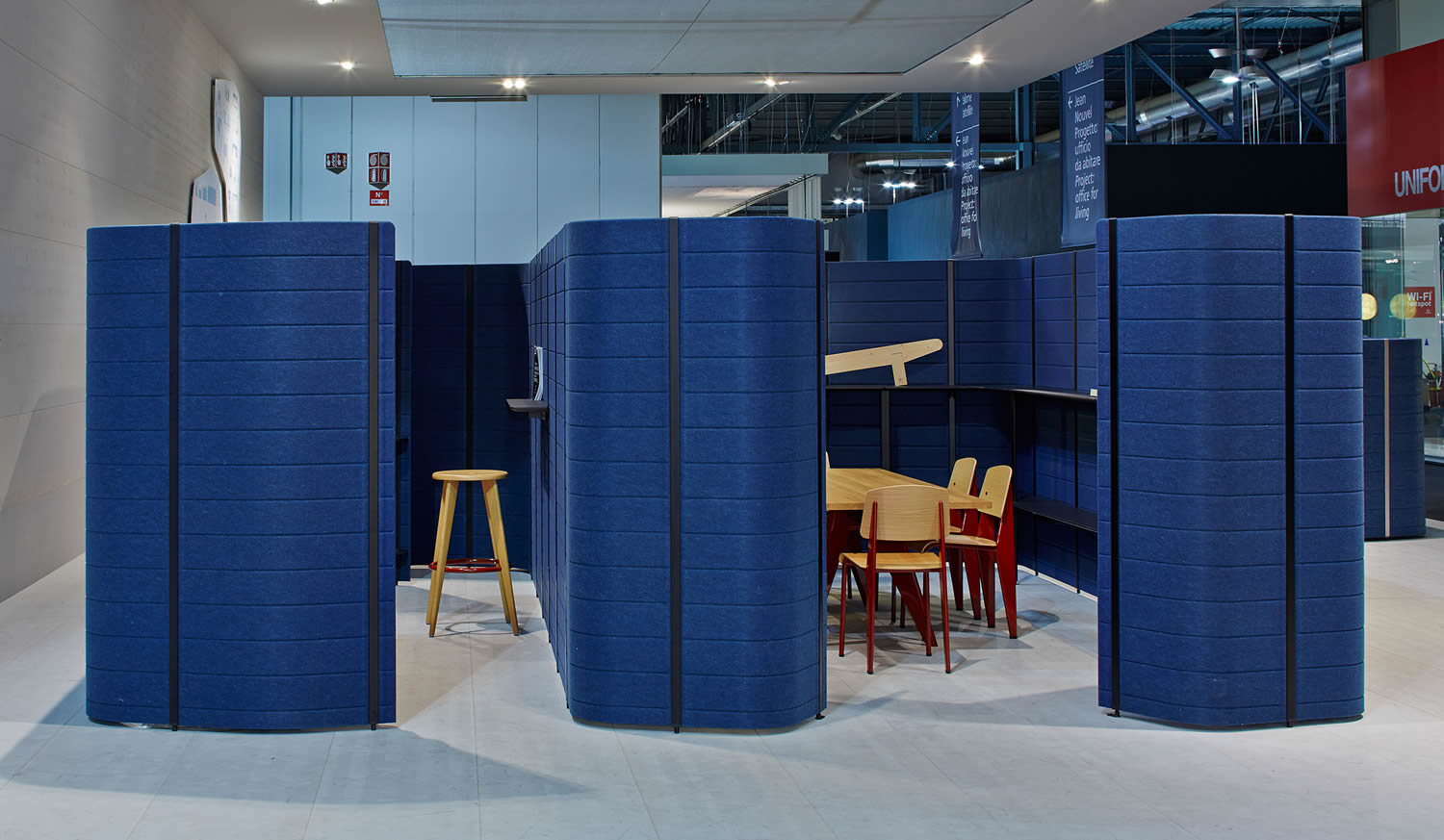 会议台|静音舱/洽谈屋|办公家具|登录入口家具|Workbays Space Service Point